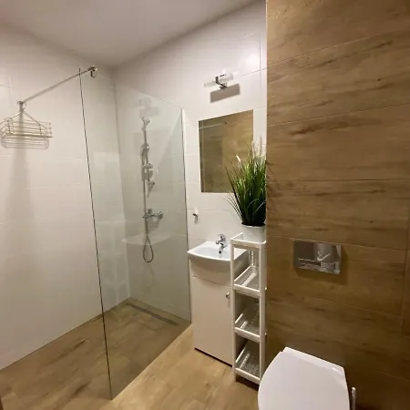 Gosciniec Przy Spacerowej 게스트하우스