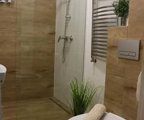 Gosciniec Przy Spacerowej Dlugoleka (Lower Silesia)