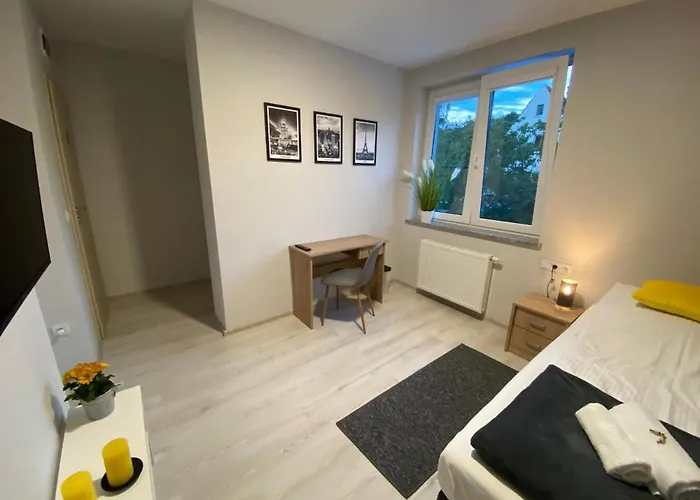 Guest house Gosciniec Przy Spacerowej 3*